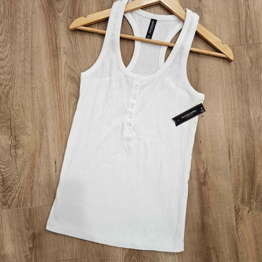 Ambrielle Sleepwear White Tank Lounge Layering Top – Size S (New with Tags)